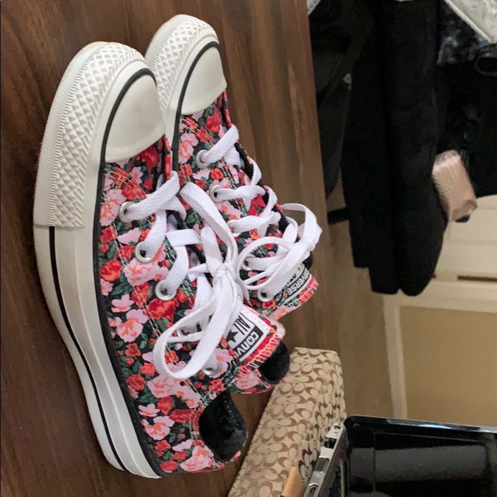 Floral Converse All Stars